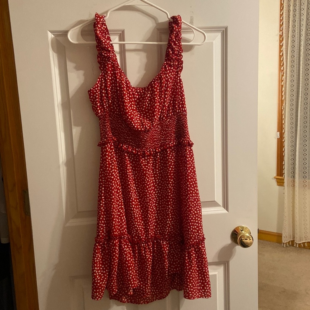 red with white dots, flowy, tie in back